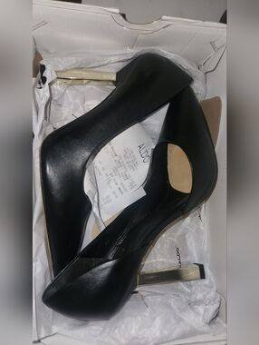 Aldo Women's Black Pointed Toe Pumps with Metallic Accent Heel